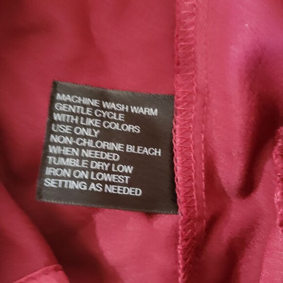 Mixit Womens Red Satin Smocked Strappy Top Size M‎ Y2K Dark Romantic Coquette - Picture 5 of 5